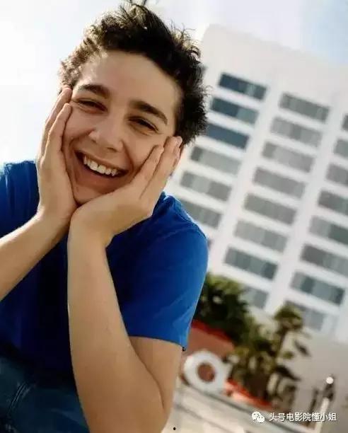 娱乐圈大爆料退圈,明星退圈背后的真相揭秘